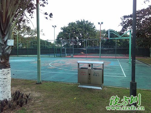 四川物業(yè)戶(hù)外分類(lèi)不銹鋼垃圾桶，新客戶(hù)的信任。